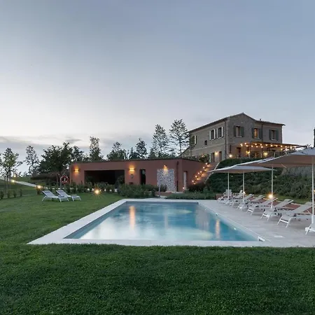 Relais Corbaia 12&1, Emma