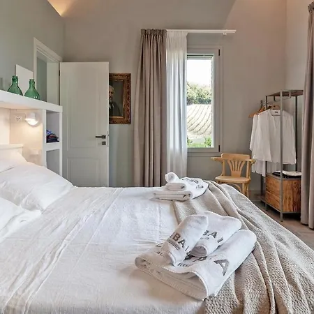 Villa Relais Corbaia 12&1, Emma Cesena